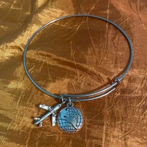 Travel lovers bracelet